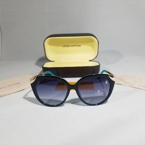 Louis Vuitton Sunglasses 😎💎